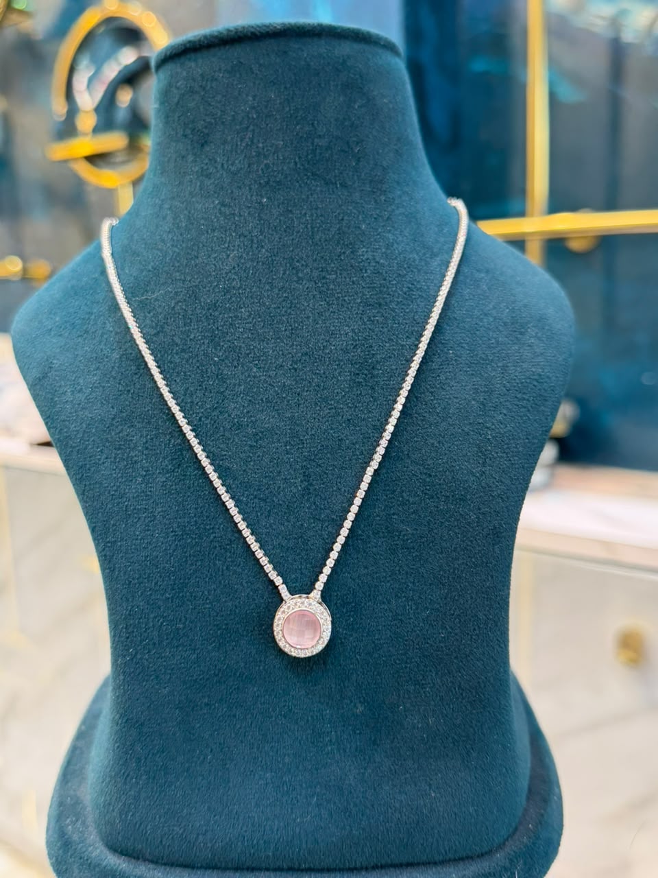 Pendant7